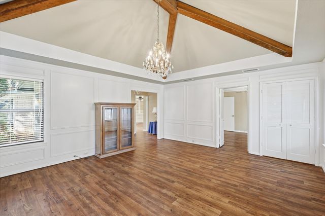 2419 Villa Vera Drive, Arlington, TX 76017