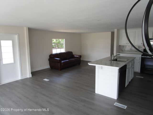 14790 Rialto Avenue unit 3, Brooksville, FL 34613
