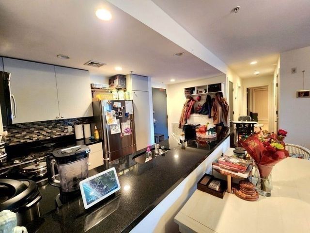 533 Cambridge St 105, Boston, MA 02134