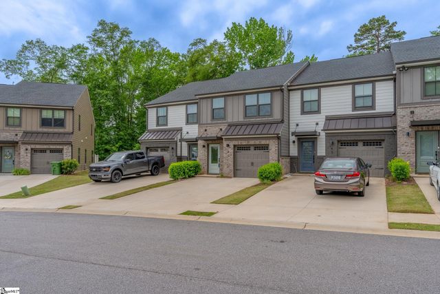 61 Connaught Court, Mauldin, SC 29662