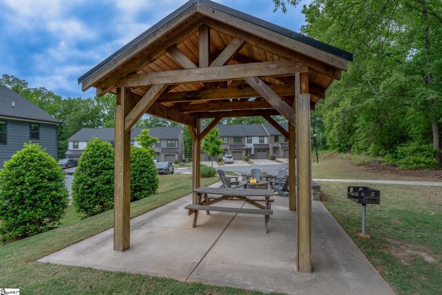 61 Connaught Court, Mauldin, SC 29662