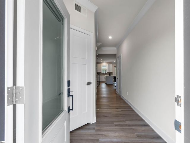 61 Connaught Court, Mauldin, SC 29662