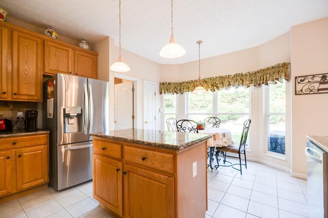 2127 Carrington Lane, Miamisburg, OH 45342