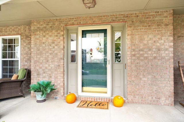 2127 Carrington Lane, Miamisburg, OH 45342