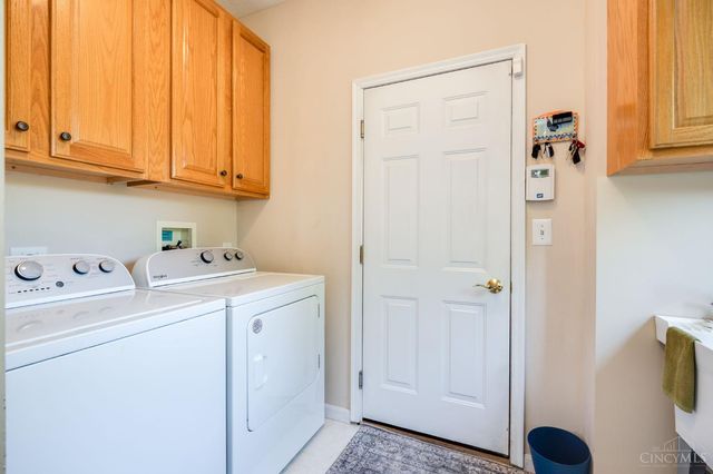 2127 Carrington Lane, Miamisburg, OH 45342