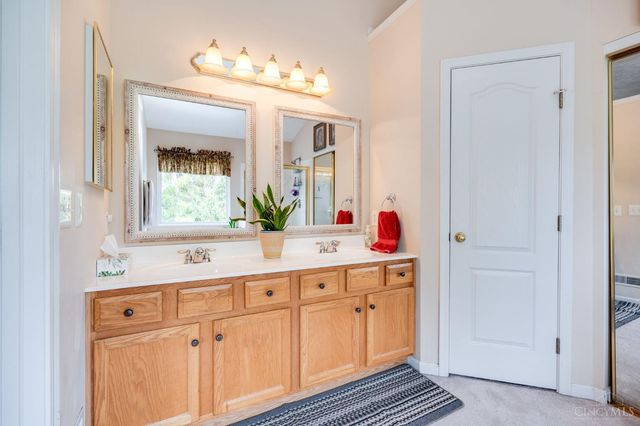 2127 Carrington Lane, Miamisburg, OH 45342