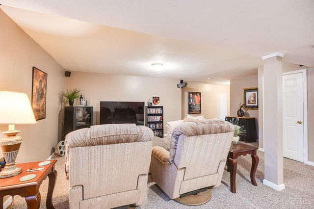 2127 Carrington Lane, Miamisburg, OH 45342