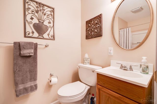 2127 Carrington Lane, Miamisburg, OH 45342