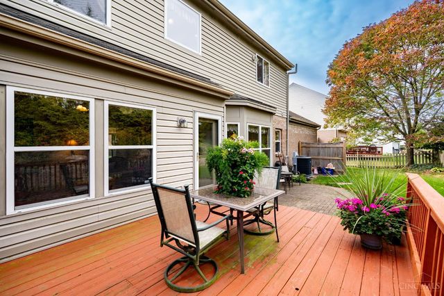 2127 Carrington Lane, Miamisburg, OH 45342