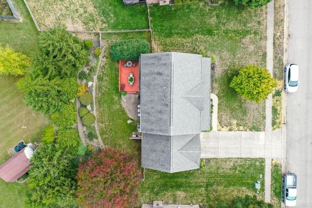 2127 Carrington Lane, Miamisburg, OH 45342