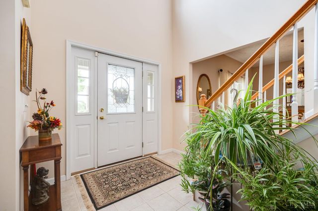 2127 Carrington Lane, Miamisburg, OH 45342