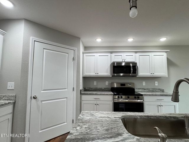 164 Green Acres, Clarkrange, TN 38553