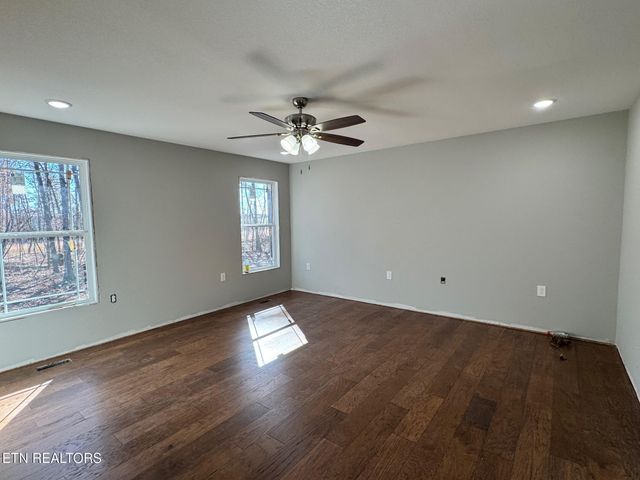 164 Green Acres, Clarkrange, TN 38553