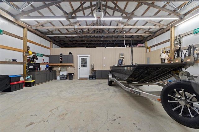 2078 RUSSELL BOND RD, Millington, TN 38053