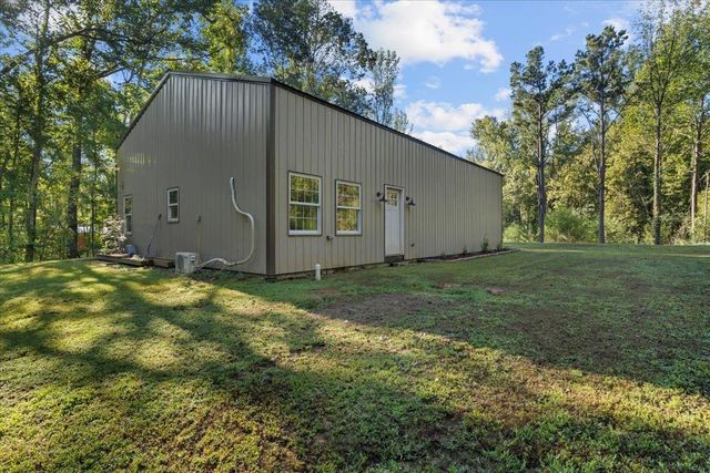 2078 RUSSELL BOND RD, Millington, TN 38053