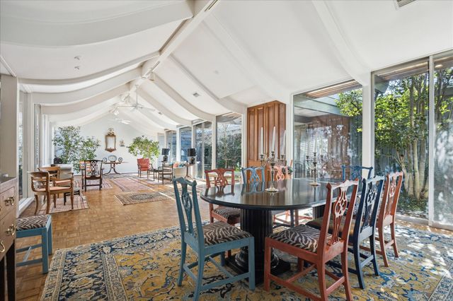 6202 Valley Forge Drive, Houston, TX 77057