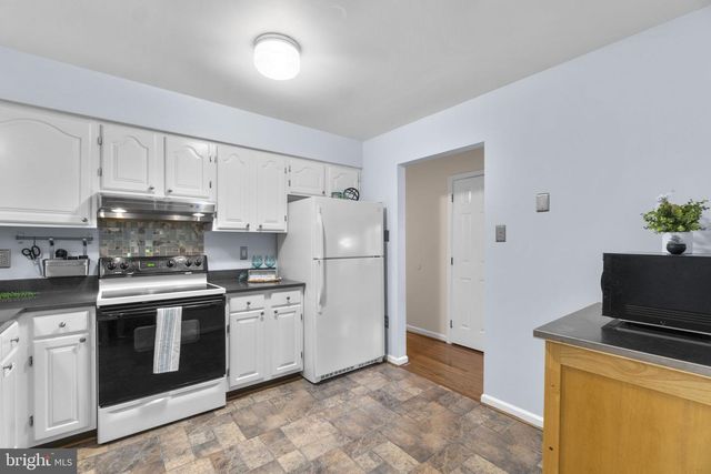 132 DUNROVIN AVE, Westminster, MD 21158