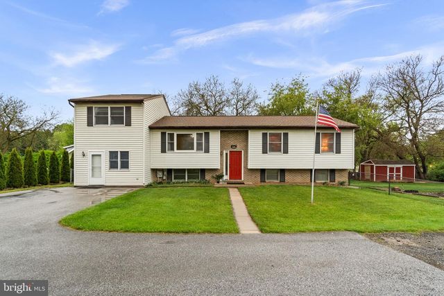 132 DUNROVIN AVE, Westminster, MD 21158