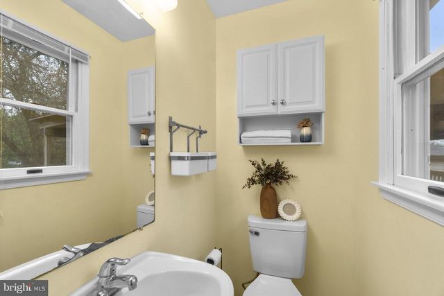 132 DUNROVIN AVE, Westminster, MD 21158