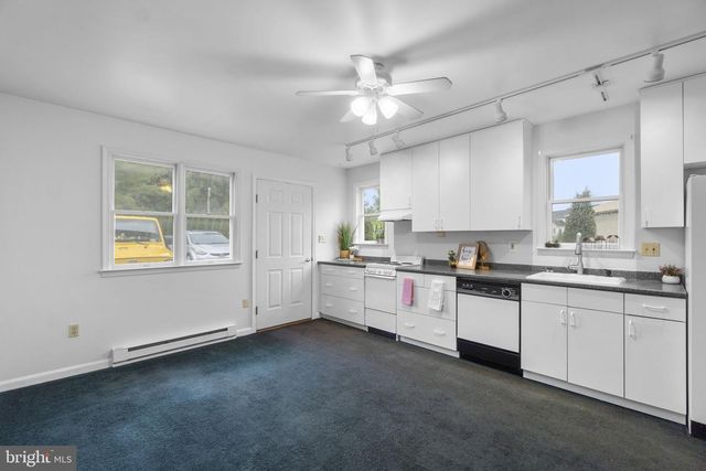 132 DUNROVIN AVE, Westminster, MD 21158