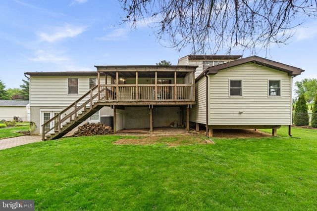 132 DUNROVIN AVE, Westminster, MD 21158