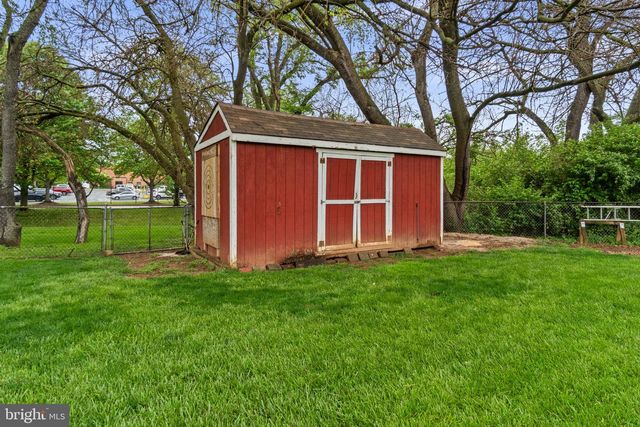 132 DUNROVIN AVE, Westminster, MD 21158