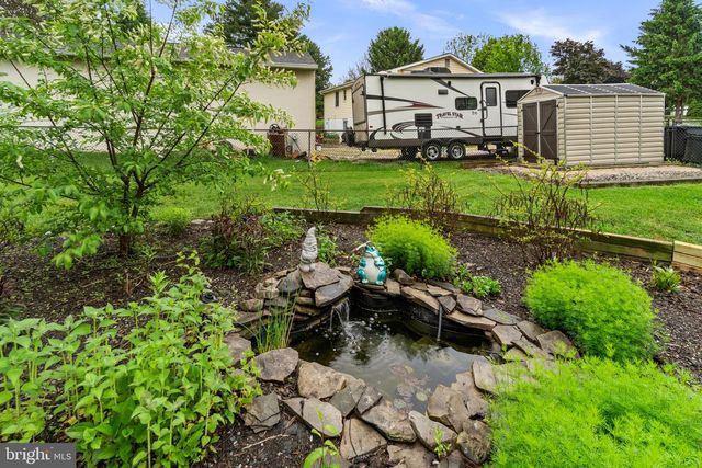 132 DUNROVIN AVE, Westminster, MD 21158