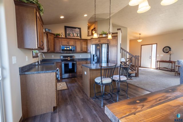 4009 S Homerun Ave Avenue, Sioux Falls, SD 57110