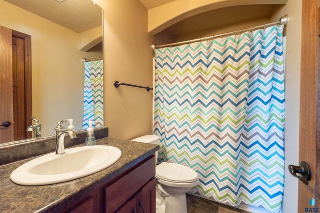 4009 S Homerun Ave Avenue, Sioux Falls, SD 57110
