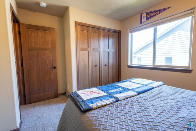 4009 S Homerun Ave Avenue, Sioux Falls, SD 57110