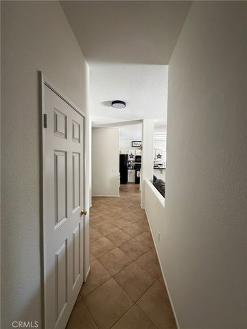 13698 Gateway, Victorville, CA 92392