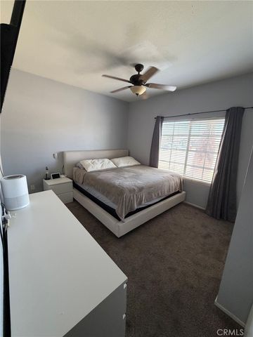 13698 Gateway, Victorville, CA 92392