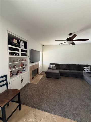 13698 Gateway, Victorville, CA 92392