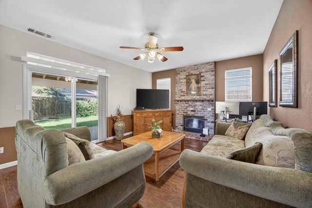 330 Allison Ct, Lincoln, CA 95648