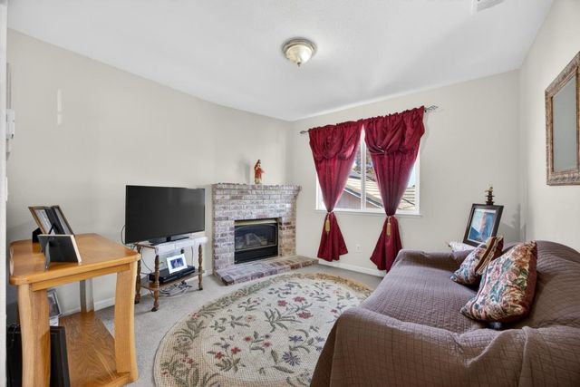 330 Allison Ct, Lincoln, CA 95648