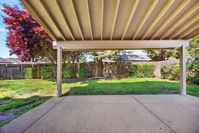 330 Allison Ct, Lincoln, CA 95648