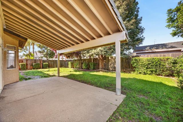 330 Allison Ct, Lincoln, CA 95648
