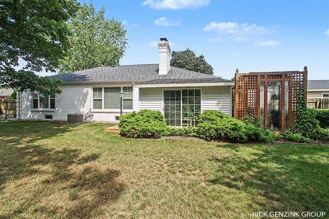 7747 Park Lane Avenue, Jenison, MI 49428