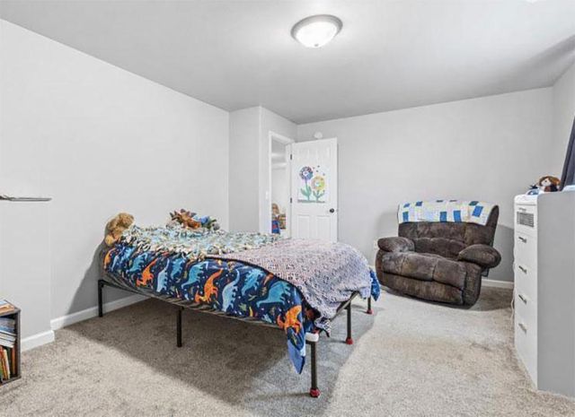 2992 74th Avenue S, Fargo, ND 58104