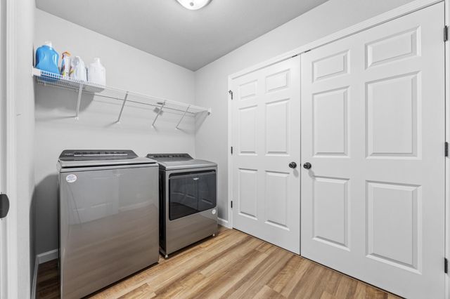 2992 74th Avenue S, Fargo, ND 58104