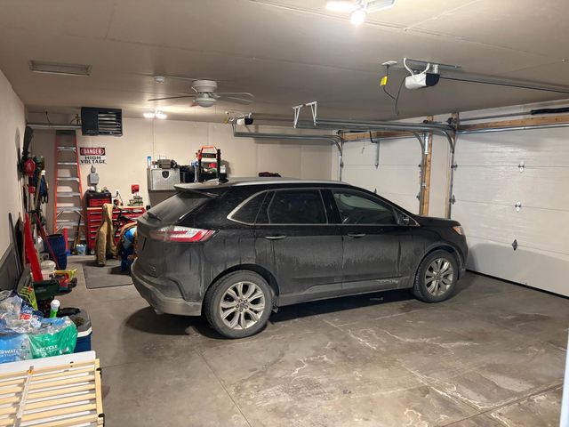 2992 74th Avenue S, Fargo, ND 58104