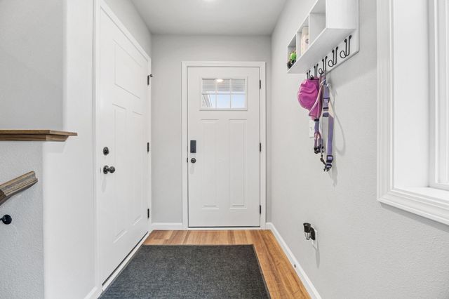 2992 74th Avenue S, Fargo, ND 58104