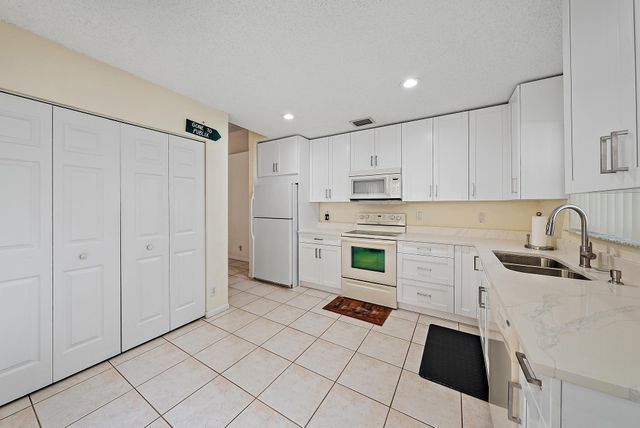 7293 Nautica Way, Lake Worth, FL 33467