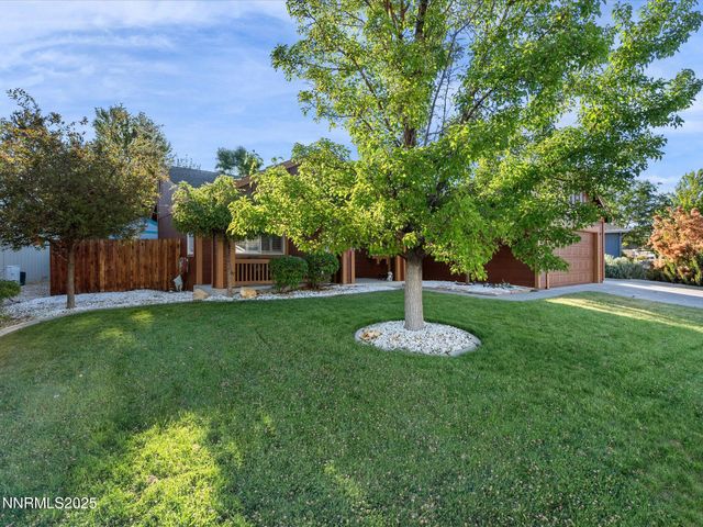 9493 Long River Drive, Reno, NV 89506