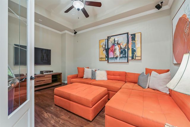 1017 Bolivar Point Lane, Friendswood, TX 77546