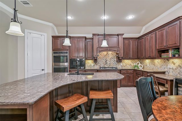 1017 Bolivar Point Lane, Friendswood, TX 77546