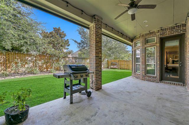1017 Bolivar Point Lane, Friendswood, TX 77546