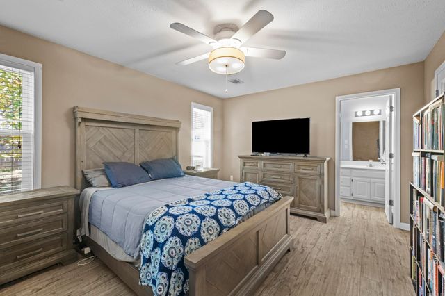 1601 N Main Street, Searcy, AR 72143