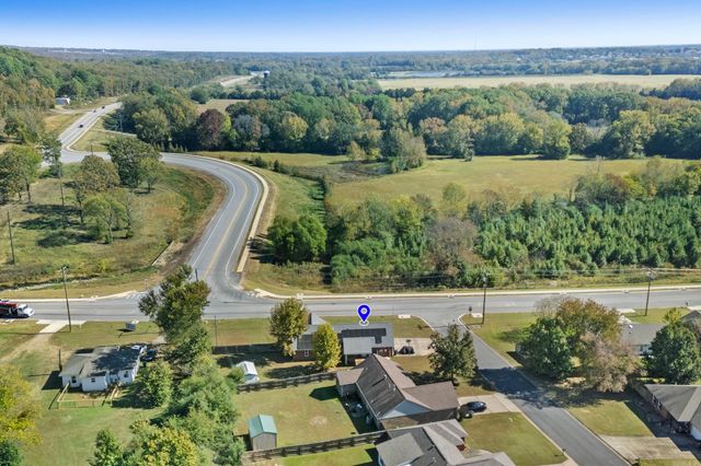 1601 N Main Street, Searcy, AR 72143