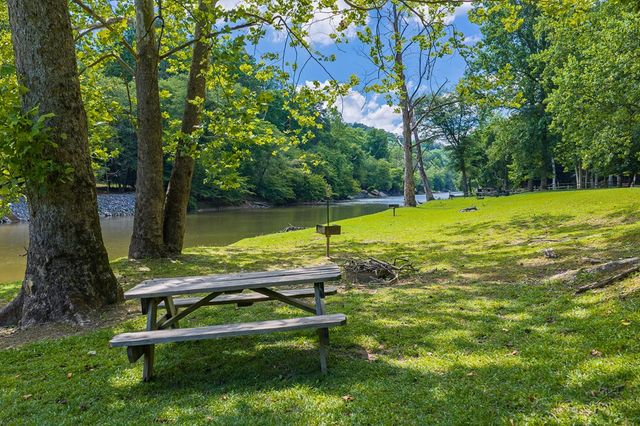 109 Edgewater Drive, Ellijay, GA 30540